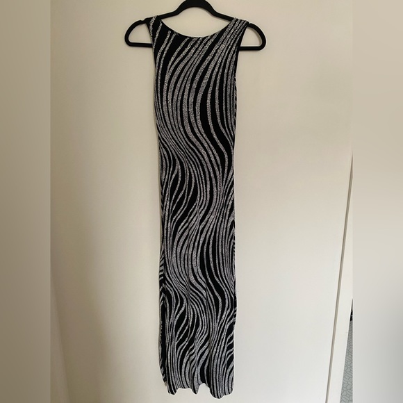 Slinky 90’s maxi dress - Picture 1 of 3